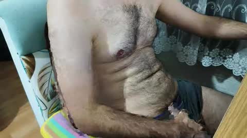 Snapshot of 007messiiii chatting on October 2025 10:23:02 PM NEW VDEO N THE BO online show from October 2025 10:23:02 PM