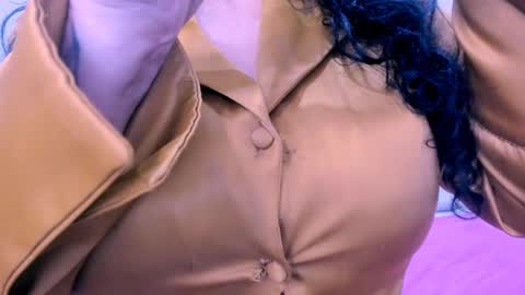 Snapshot of 00valeriasexxx chatting on October 2025 05:46:01 AM Valeria online show from October 2025 05:46:01 AM