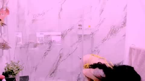 Snapshot of 00valeriasexxx chatting on November 2025 04:00:01 AM Valeria online show from November 2025 04:00:01 AM