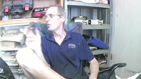 Snapshot of 04oldskool chatting on December 2024 02:56:02 AM 04oldskool online show from December 2024 02:56:02 AM