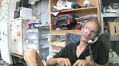 Snapshot of 04oldskool chatting on January 2025 06:16:02 AM 04oldskool online show from January 2025 06:16:02 AM