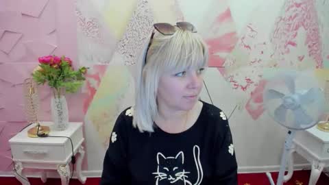 Snapshot of 06angel chatting on October 2025 11:19:01 AM 06angel online show from October 2025 11:19:01 AM