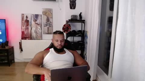 Kingsley online show from April 2026 09:01:02 PM