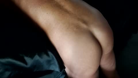 Snapshot of 12captnhook18 chatting on October 2025 03:17:02 AM 12captnhook18 online show from October 2025 03:17:02 AM