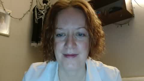 12ennie online show from November 2025 06:14:02 AM