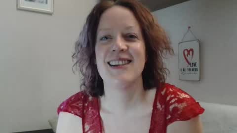 12ennie online show from February 2026 06:28:02 AM