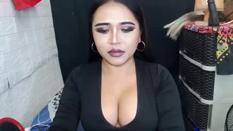 sexy kia online show from December 2025 10:08:02 AM