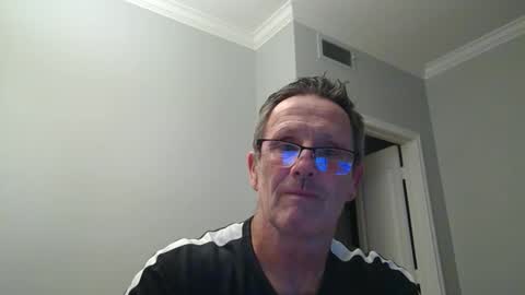 13glanmorfa online show from January 2026 03:34:01 AM