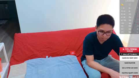 Tong  Ralph online show from February 2025 01:47:01 AM