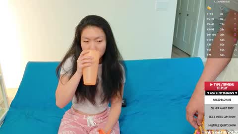 Tong  Ralph online show from December 2025 01:14:01 AM