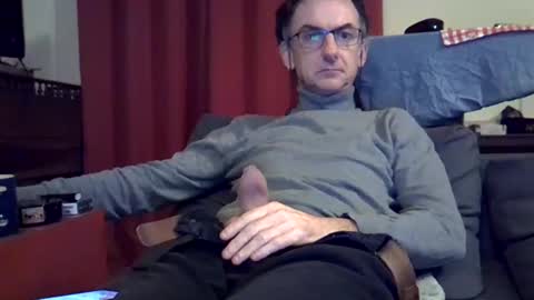 18remy45 online show from February 2025 05:31:01 PM