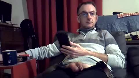 18remy45 online show from December 2025 08:40:01 PM