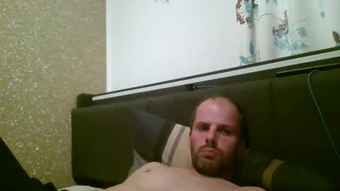 Snapshot of 19berni91 chatting on September 2025 06:54:01 PM berni online show from September 2025 06:54:01 PM