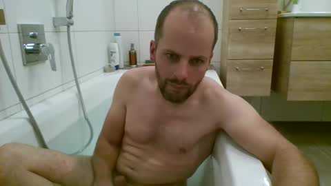 Snapshot of 19berni91 chatting on October 2025 05:20:02 PM berni online show from October 2025 05:20:02 PM