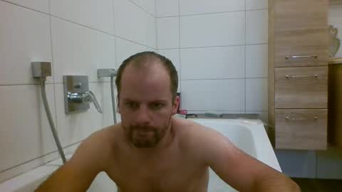 Snapshot of 19berni91 chatting on November 2025 01:43:01 PM berni online show from November 2025 01:43:01 PM