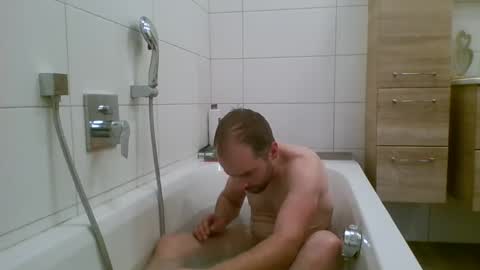 Snapshot of 19berni91 chatting on November 2025 02:29:02 PM berni online show from November 2025 02:29:02 PM