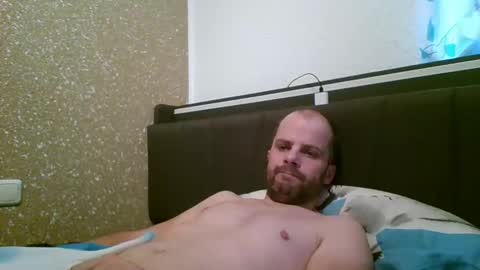 Snapshot of 19berni91 chatting on December 2025 07:14:02 AM berni online show from December 2025 07:14:02 AM