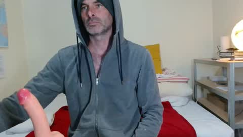 djulia online show from January 2025 11:43:02 AM