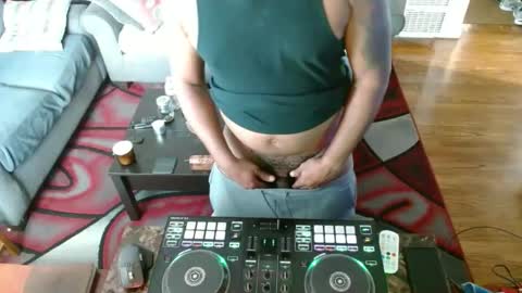 Mr. E the BBC online show from March 2025 12:37:01 AM