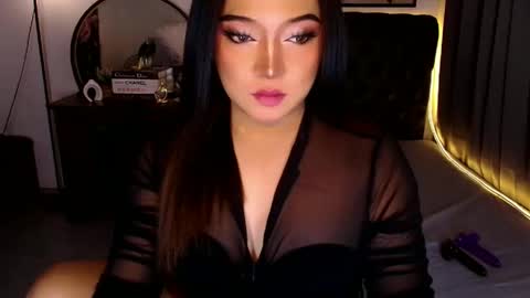 Ekang online show from May 2026 07:01:02 PM