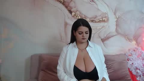 Snapshot of 1dream_magical chatting on October 2025 06:03:02 AM Sabi online show from October 2025 06:03:02 AM