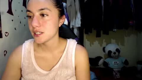 Snapshot of 1kandylove chatting on October 2025 01:57:01 AM 1kandylove online show from October 2025 01:57:01 AM