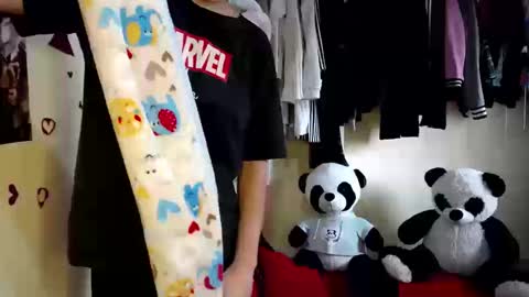 Snapshot of 1kandylove chatting on October 2025 03:46:02 PM 1kandylove online show from October 2025 03:46:02 PM