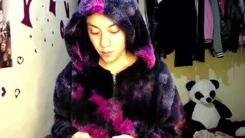 Snapshot of 1kandylove chatting on October 2025 02:23:02 AM 1kandylove online show from October 2025 02:23:02 AM