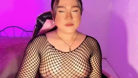 1lovelymess online show from September 2025 03:41:02 AM