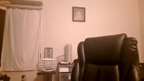 Snapshot of 1luv2cum chatting on June 2026 06:41:02 AM sabotagegoat online show from June 2026 06:41:02 AM