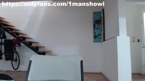 Snapshot of 1manshow11 chatting on January 2025 07:10:01 PM 1manshow11 online show from January 2025 07:10:01 PM