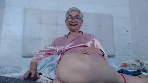 Miss Monserrate online show from January 2025 02:40:02 PM