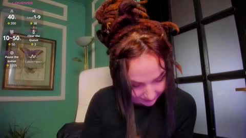 Moona  online show from January 2026 12:40:01 PM