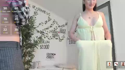 Moona  online show from June 2026 06:50:01 PM