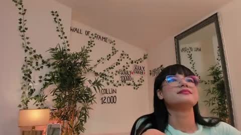 Moona  online show from July 2026 07:34:02 PM