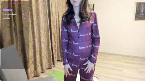 Snapshot of 1nwardly_beauty chatting on May 2026 06:47:02 PM molly online show from May 2026 06:47:02 PM