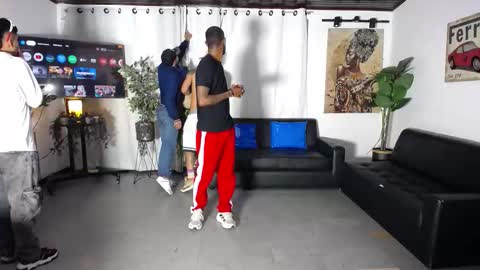 pushman online show from November 2025 11:20:01 AM