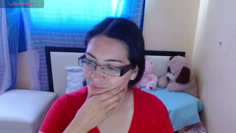 Snapshot of 1sasha_grey__1 chatting on December 2024 06:35:02 PM paola online show from December 2024 06:35:02 PM