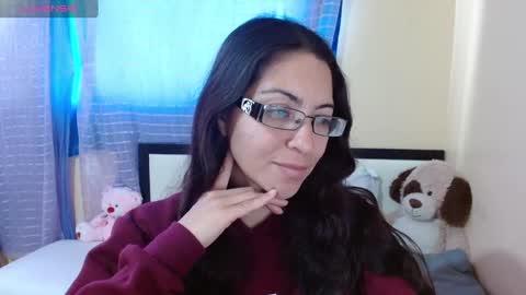 Snapshot of 1sasha_grey__1 chatting on January 2025 10:37:01 PM paola online show from January 2025 10:37:01 PM