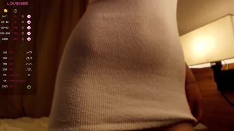 VICTORIA online show from October 2025 04:16:01 AM