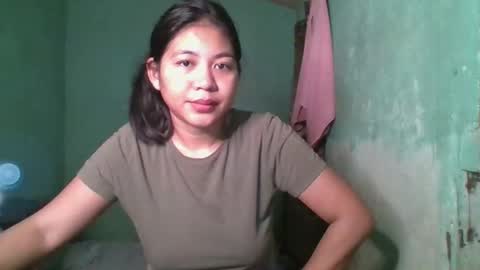 1smile4u online show from November 2025 04:18:02 PM