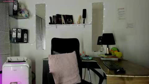 1sweetvaleria1 online show from June 2026 01:17:02 AM