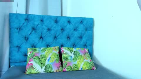 Snapshot of 1threestar chatting on September 2025 11:54:02 AM 1Threestar online show from September 2025 11:54:02 AM