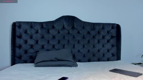 Snapshot of 1threestar chatting on September 2025 01:05:02 PM 1Threestar online show from September 2025 01:05:02 PM