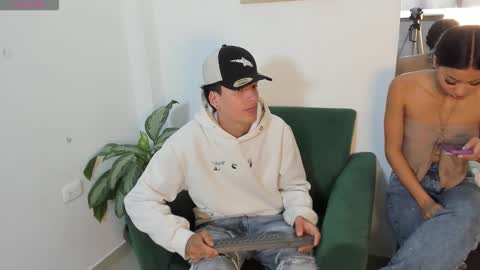 1Threestar online show from November 2025 12:26:01 PM