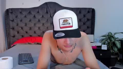 Snapshot of 1threestar chatting on January 2026 12:27:01 AM 1Threestar online show from January 2026 12:27:01 AM