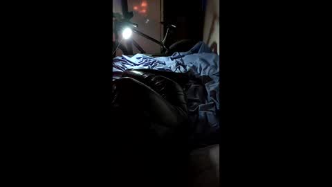 Snapshot of 1toxiclust chatting on December 2025 06:08:02 AM 1toxiclust online show from December 2025 06:08:02 AM