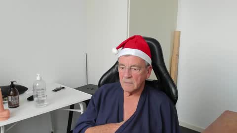Henk online show from December 2024 02:17:02 PM