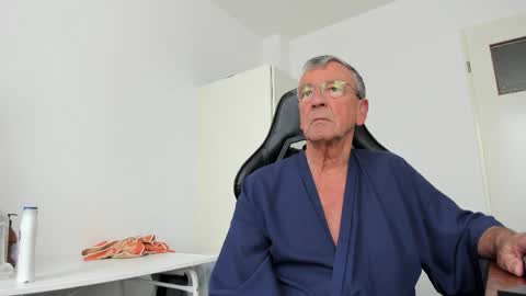 Henk online show from May 2026 12:22:02 PM