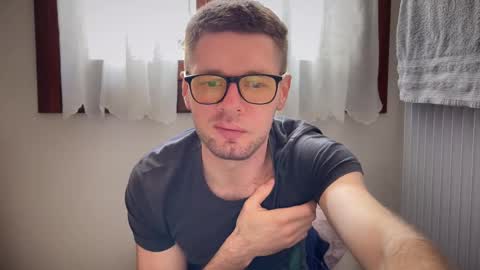 Romano online show from February 2025 11:44:02 AM